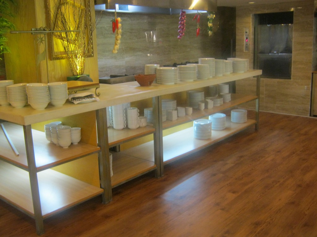 Ván Sàn Nhựa Giá Rẻ - Á Đông Floor .