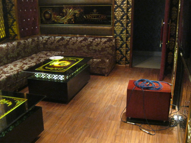 Ván Lót Sàn Nhựa Vân Gỗ - Á Đông Floor .