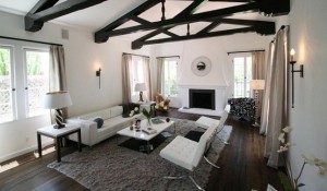 Sàn Nhựa Tối Màu – Giải Pháp Cho Căn Nhà Hiện Đại