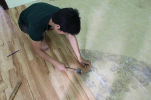 Thi Công Sàn Nhựa Giá Rẻ Chất Lượng Cao