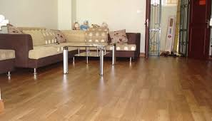 Thi Công Sàn Nhựa Giả Gỗ Giá Rẻ Tại Chung Cư GOLDMARK CITY – Hồ Tùng Mậu