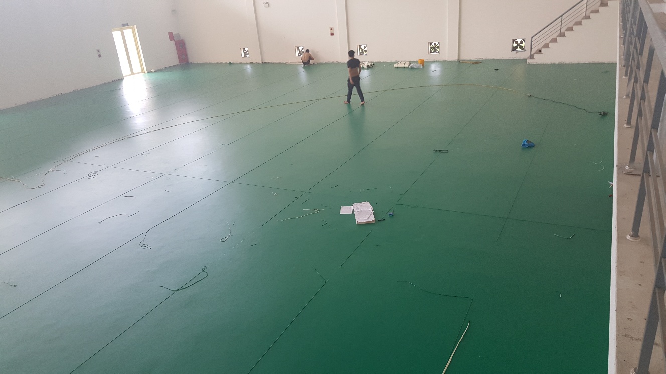 Thi Công San Vinyl The Thao Đa Năng .